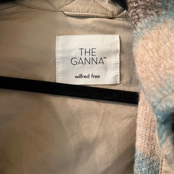 The Ganna Wilfred Free thick wool flannel - Picture 2 of 4